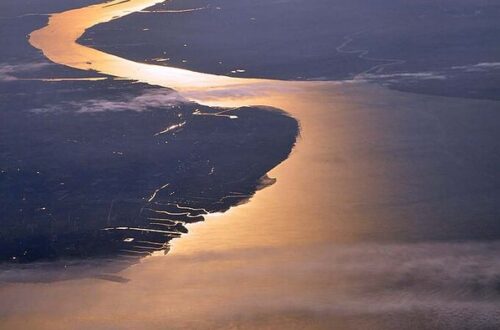 Luftaufnahme der Insel Trischen in der Nordsee.